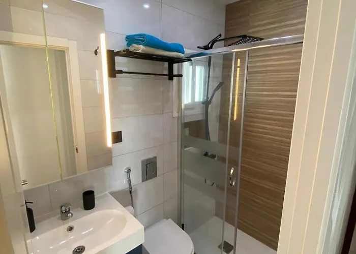 Appt Cerca Del Bulevar Апартаменти